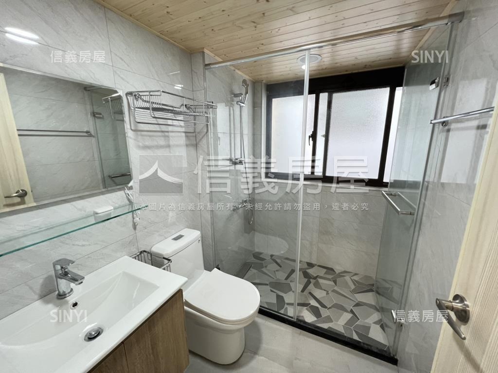 近中路稀有質感美妝透天房屋室內格局與周邊環境