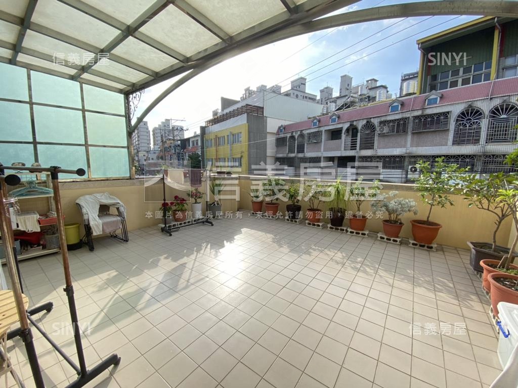 樹孝商圈大地坪透店房屋室內格局與周邊環境