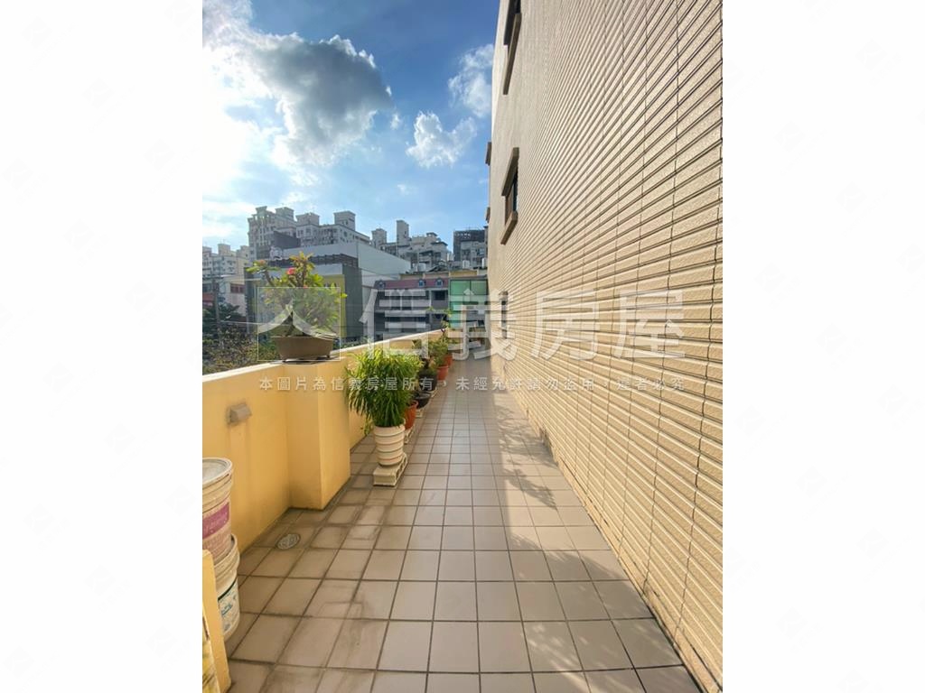 樹孝商圈大地坪透店房屋室內格局與周邊環境