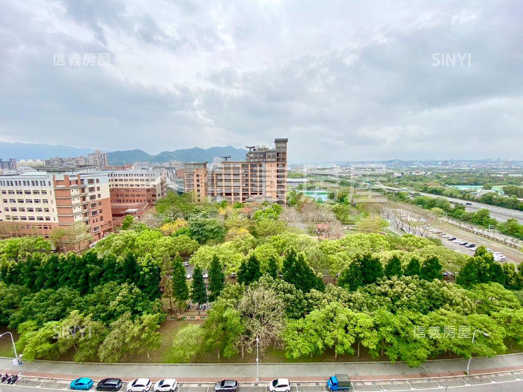 榮耀·輕奢美妝高樓面北大房屋室內格局與周邊環境