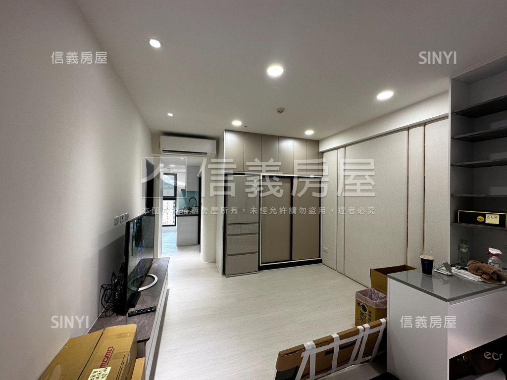 榮耀·輕奢美妝高樓面北大房屋室內格局與周邊環境