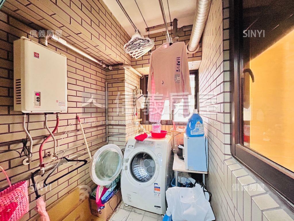 紐約大時代大兩房大車位房屋室內格局與周邊環境
