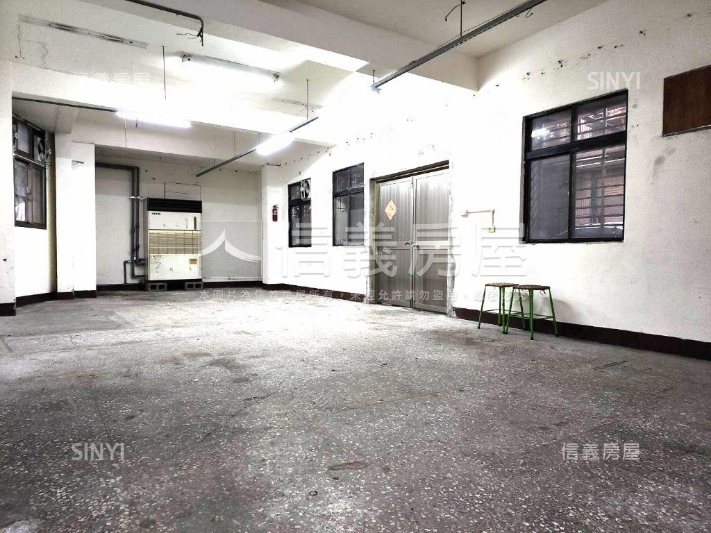 捷運廠辦財源廣進一樓房屋室內格局與周邊環境