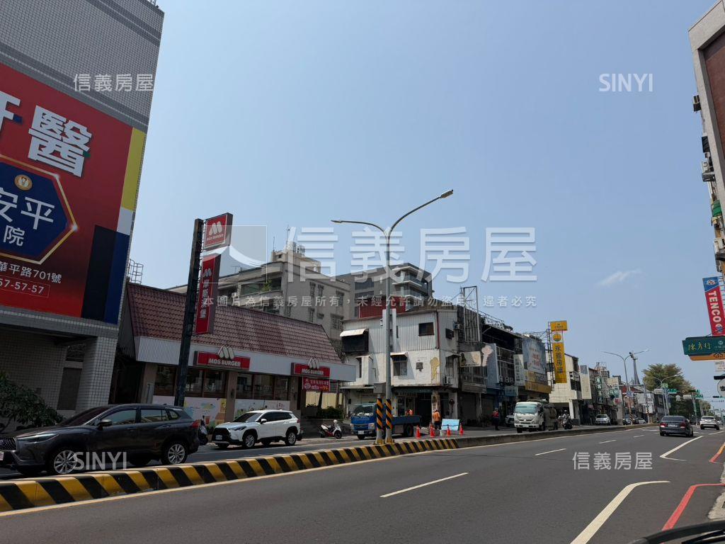 健康路正路面土地房屋室內格局與周邊環境