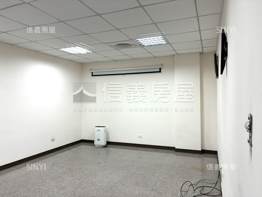 七期西側臨路大地坪別墅房屋室內格局與周邊環境