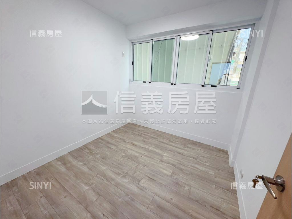 朝南，崇德裝潢美別墅房屋室內格局與周邊環境