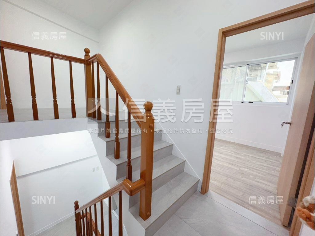 朝南，崇德裝潢美別墅房屋室內格局與周邊環境
