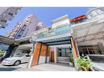 馬年宜居，朝南崇德路透天