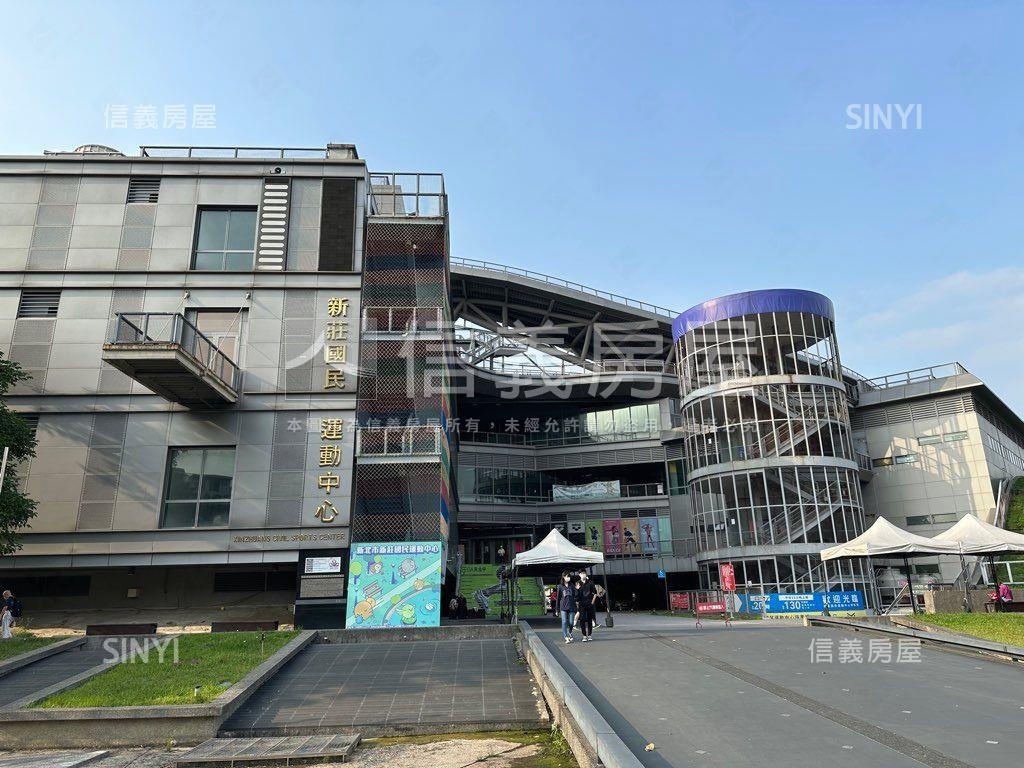全坤峰碩稀有Ａ戶景觀２房房屋室內格局與周邊環境