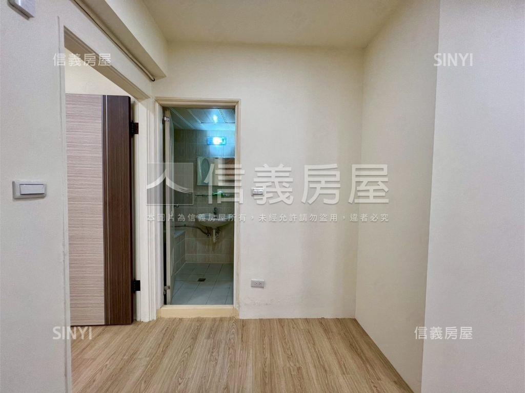 地中海兩房小資宅房屋室內格局與周邊環境