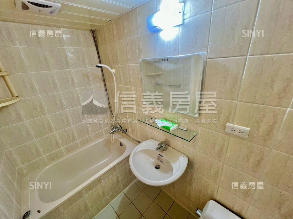 地中海兩房小資宅房屋室內格局與周邊環境