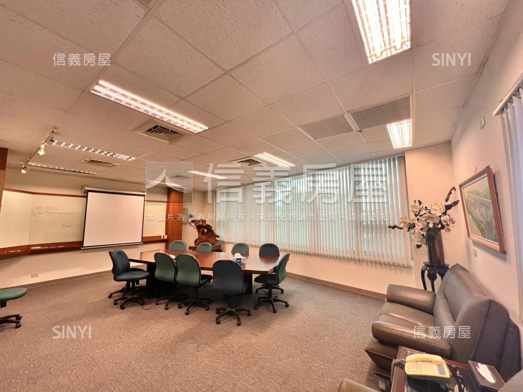 稀有三重透天厝廠辦房屋室內格局與周邊環境