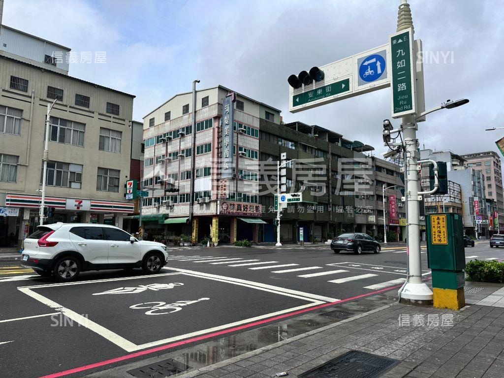 近火車站三塊厝大面寬透天房屋室內格局與周邊環境