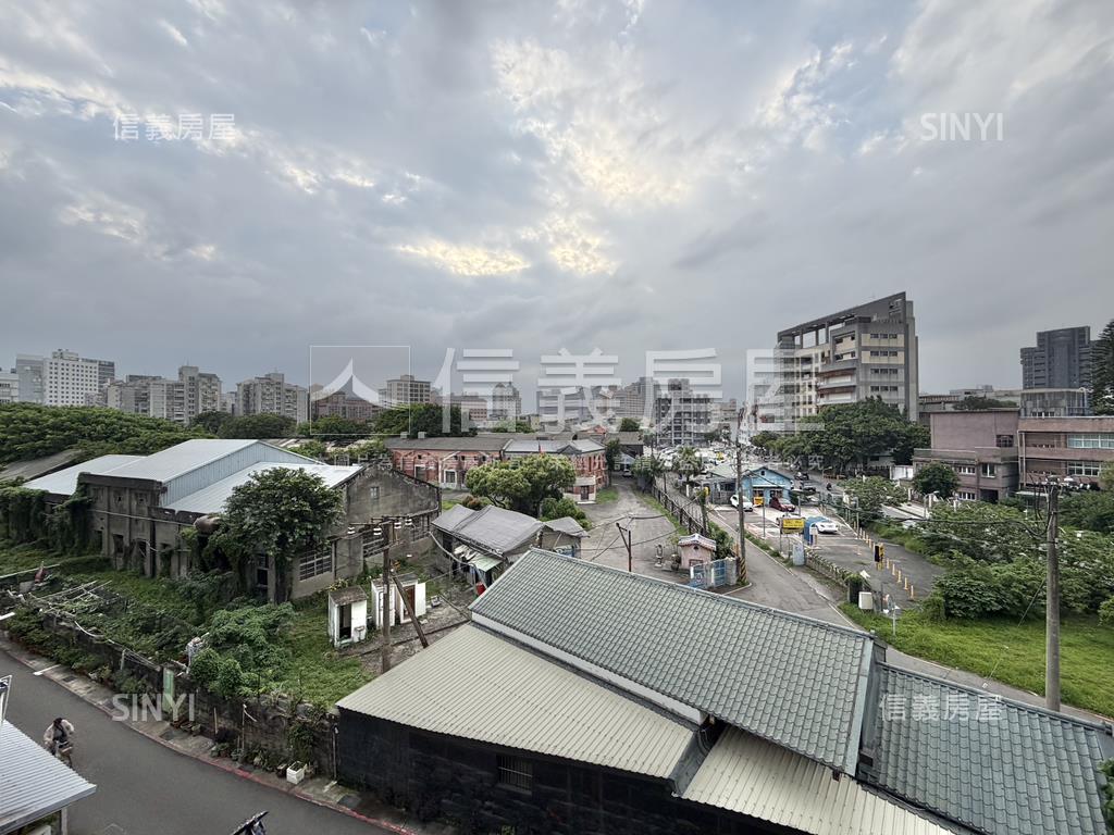 文林麗緻景觀四房雙車位房屋室內格局與周邊環境