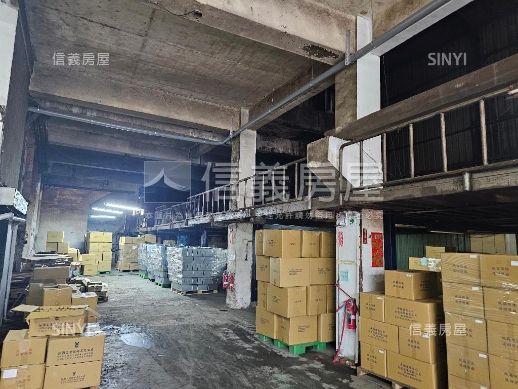 近土城交流道透天廠房房屋室內格局與周邊環境