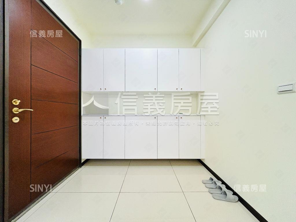 地主半山匯有屋況稀有釋出房屋室內格局與周邊環境