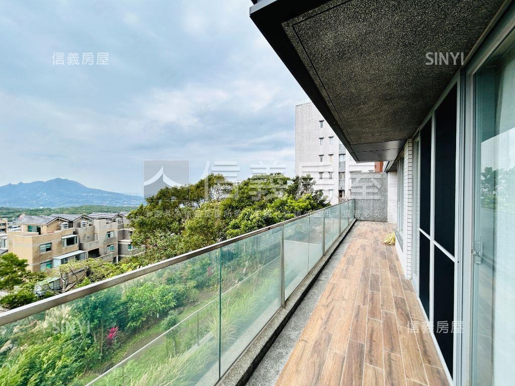 地主半山匯有屋況稀有釋出房屋室內格局與周邊環境