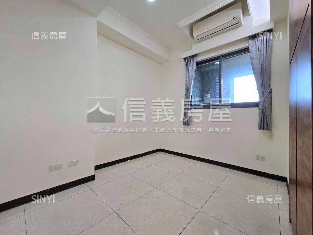 近藝文和中路品藏三房車位房屋室內格局與周邊環境