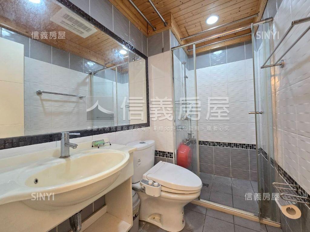 近藝文和中路品藏三房車位房屋室內格局與周邊環境