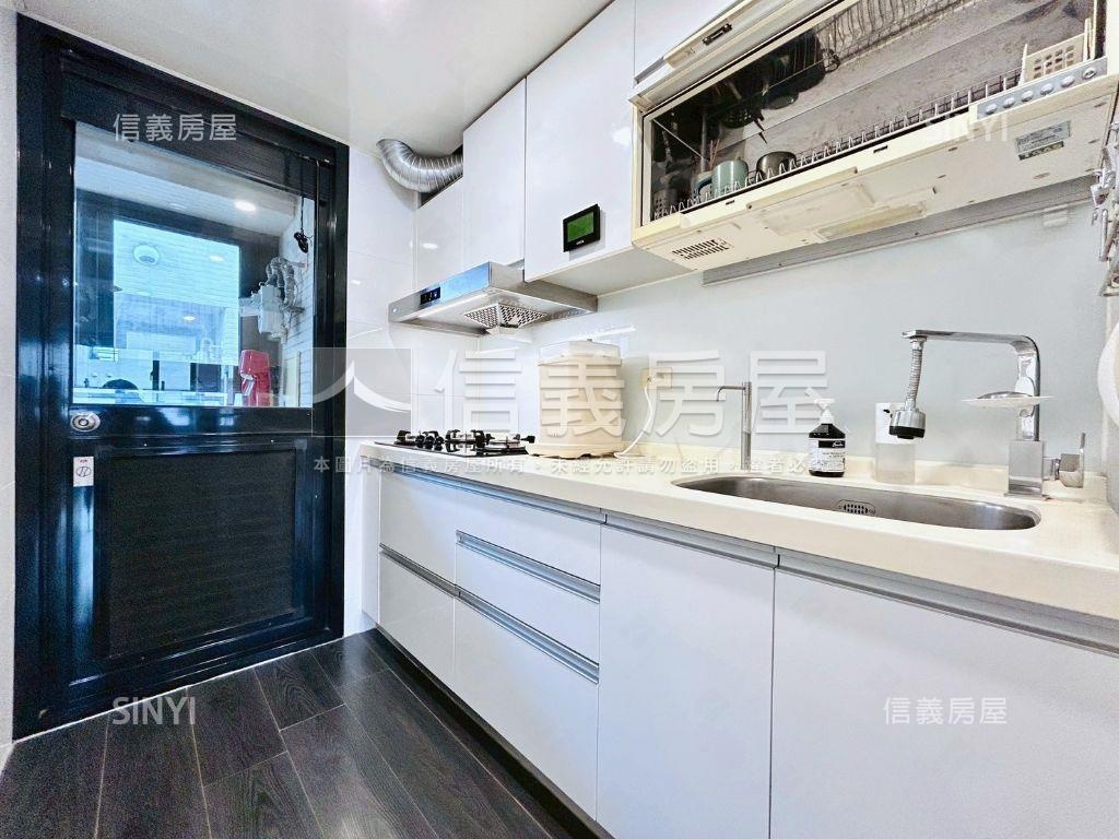 （專）寓上長安衛浴開窗房屋室內格局與周邊環境