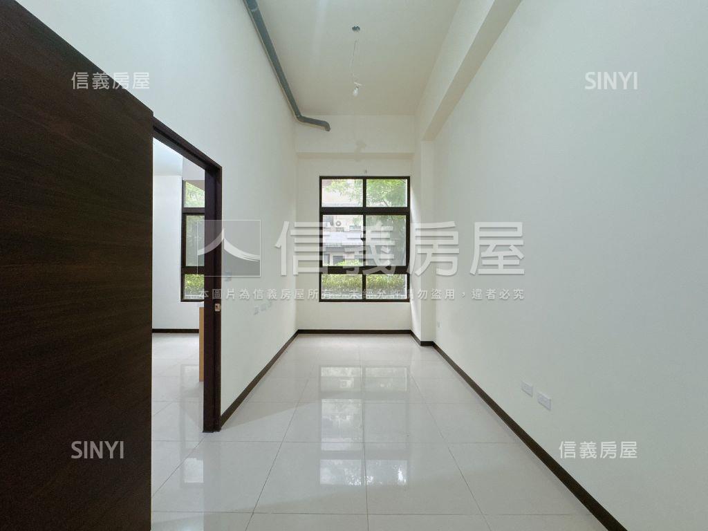 佳鋐首邑可店可住一樓房屋室內格局與周邊環境