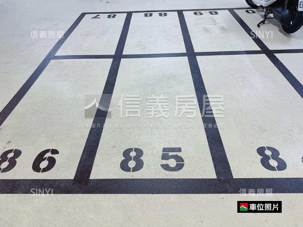 佳鋐首邑可店可住一樓房屋室內格局與周邊環境