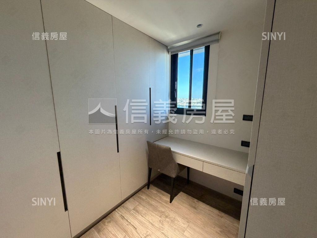 稀有！舜元知茵四房雙平車房屋室內格局與周邊環境