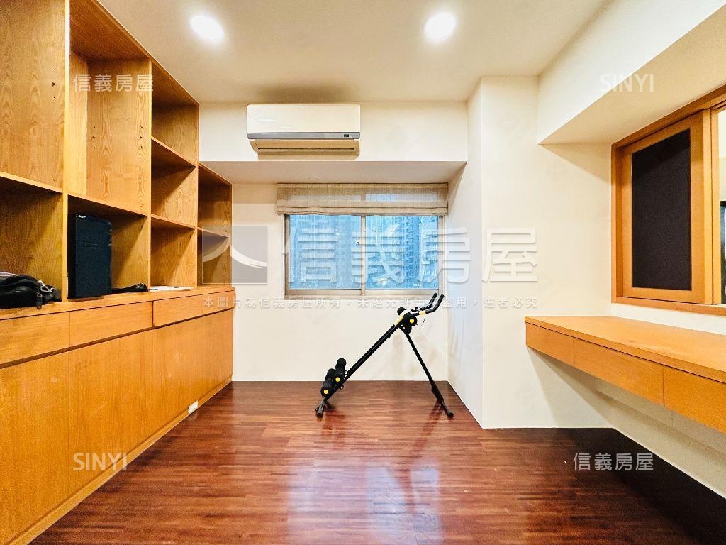 聖塔露琪亞大３房房屋室內格局與周邊環境