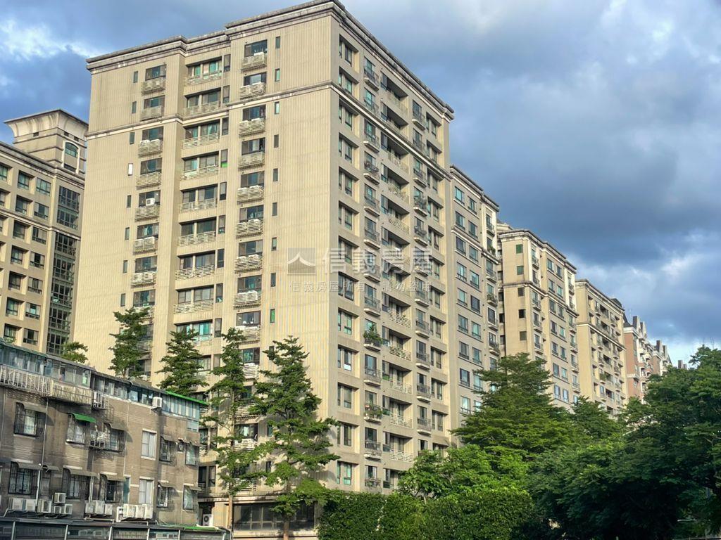 近捷運太子美景三房房屋室內格局與周邊環境