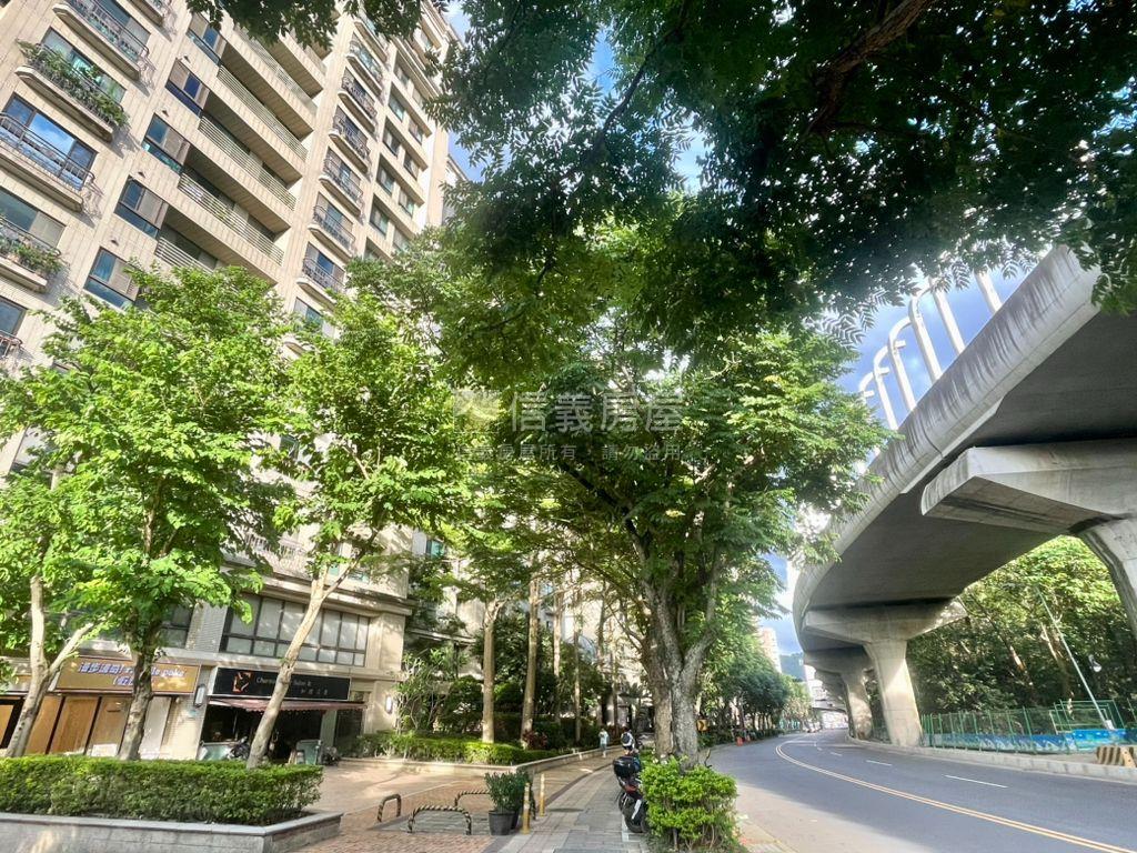 近捷運太子美景三房房屋室內格局與周邊環境