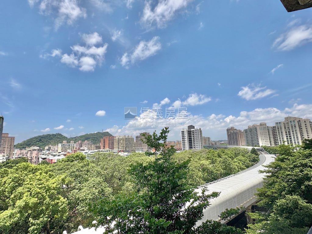 近捷運太子美景三房房屋室內格局與周邊環境