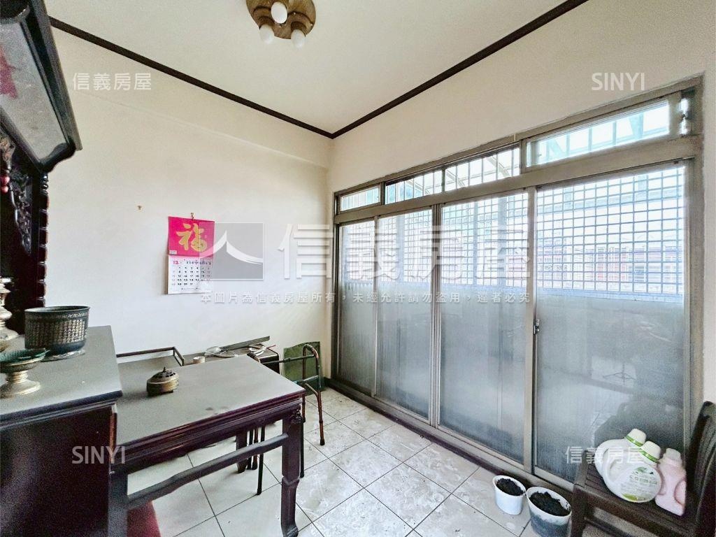近勤益大學美透天房屋室內格局與周邊環境