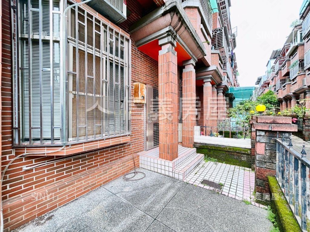 近勤益大學美透天房屋室內格局與周邊環境