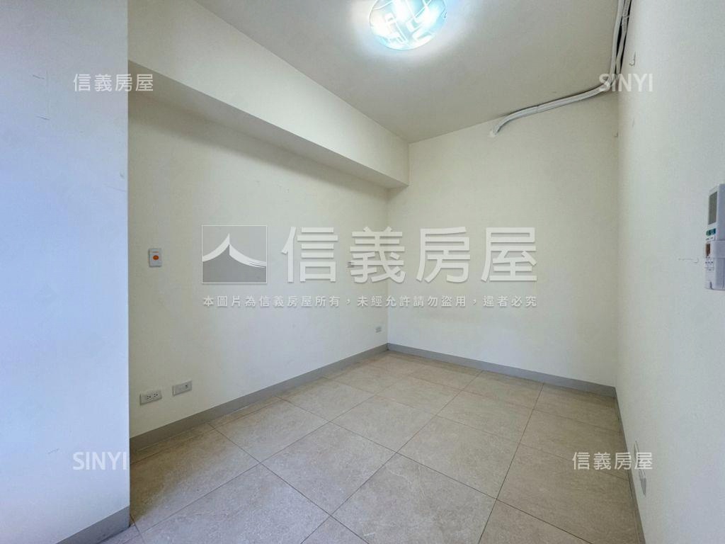 近漢神精美兩房美宅房屋室內格局與周邊環境