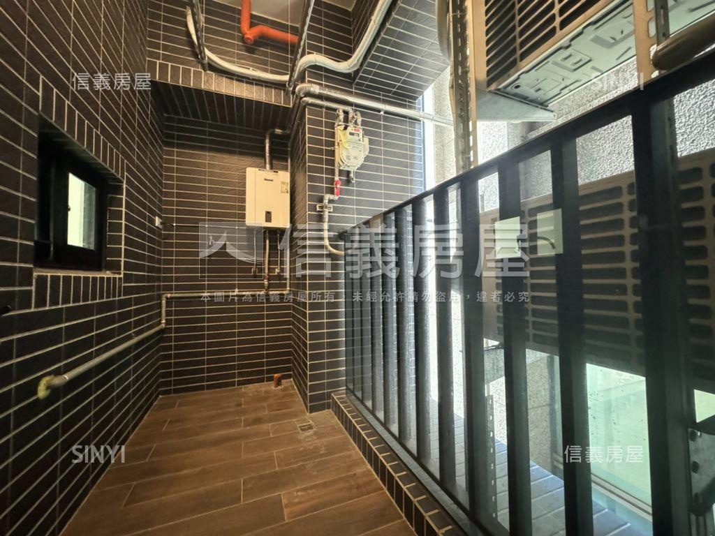 近漢神精美兩房美宅房屋室內格局與周邊環境