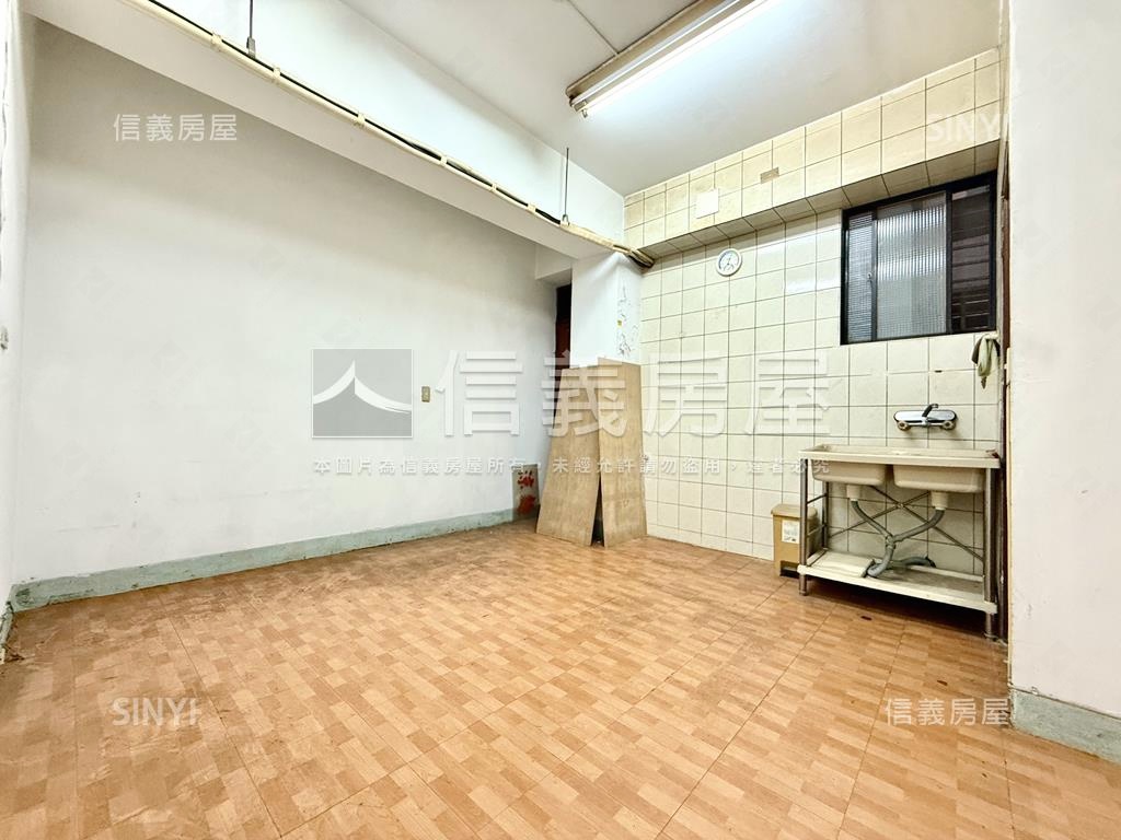 稀有莊敬路辦公一樓房屋室內格局與周邊環境