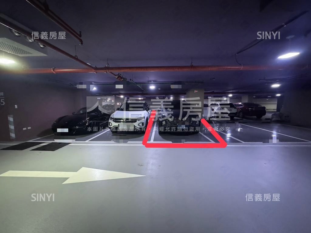 國家大院視野外棟美居房屋室內格局與周邊環境