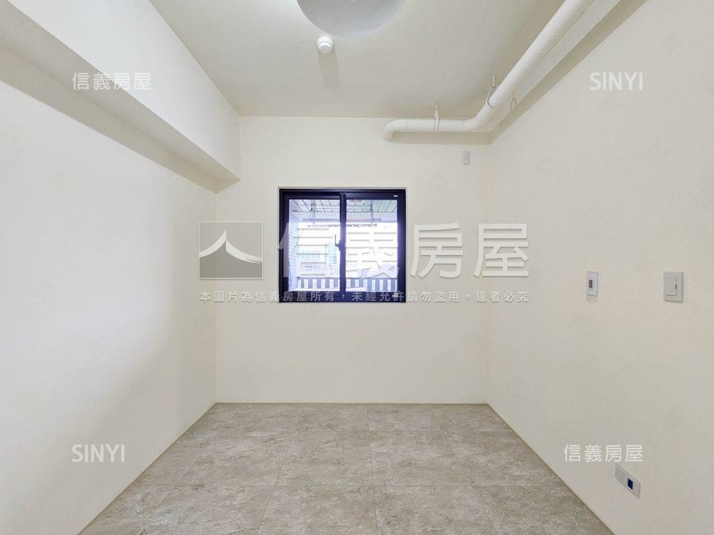 國家大院視野外棟美居房屋室內格局與周邊環境