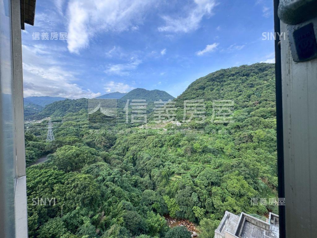 冠德美麗磺溪雙層四房豪宅房屋室內格局與周邊環境