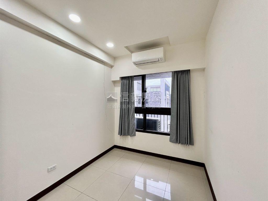 高樓景觀視野三房房屋室內格局與周邊環境