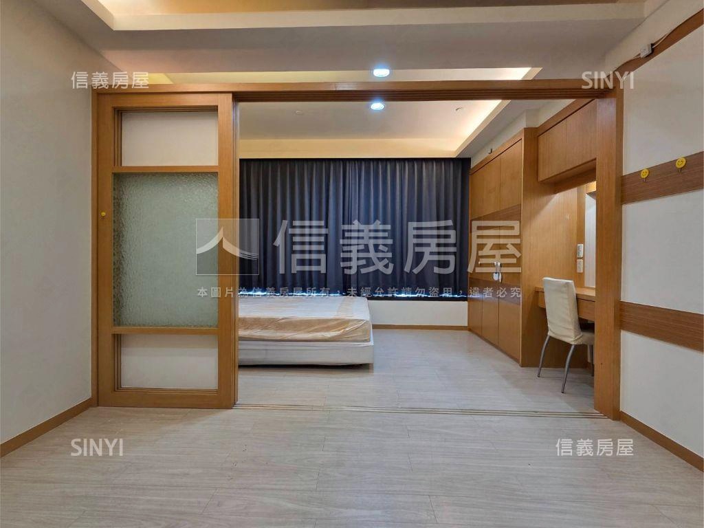 ８５高樓景觀明亮美宅房屋室內格局與周邊環境