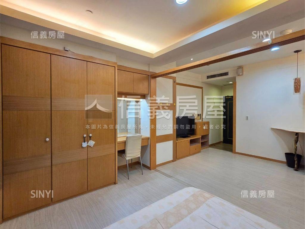 ８５高樓景觀明亮美宅房屋室內格局與周邊環境