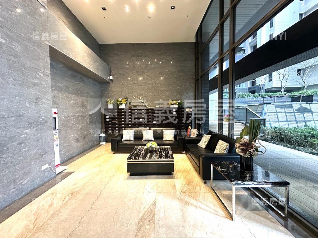 家樂福商圈首購精美兩房房屋室內格局與周邊環境