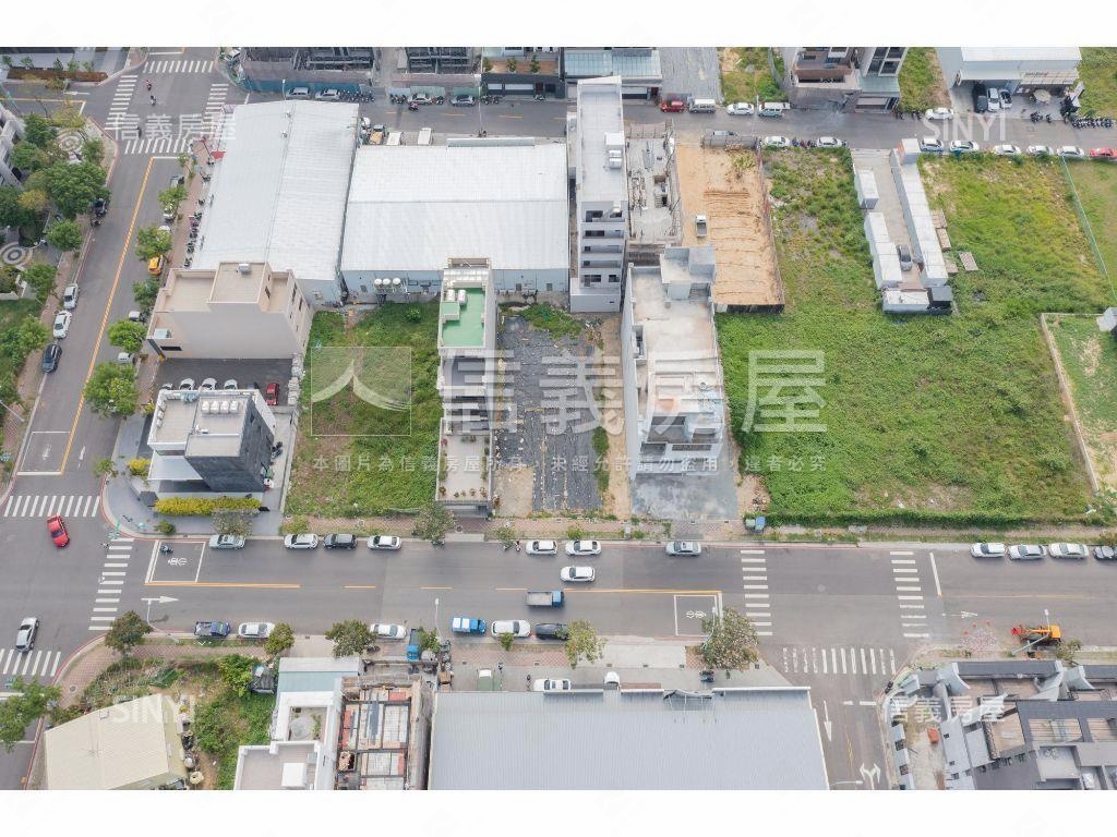 北屯雙鐵朝東大面寬方正地房屋室內格局與周邊環境