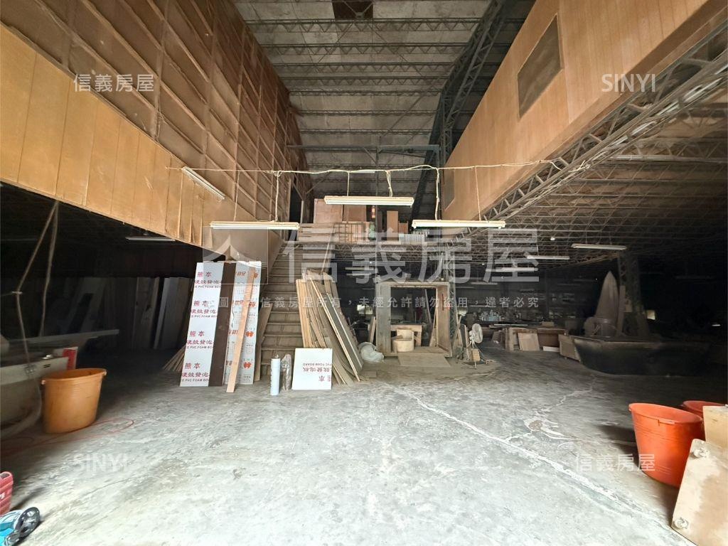 近熱鬧商圈土地－金地段房屋室內格局與周邊環境