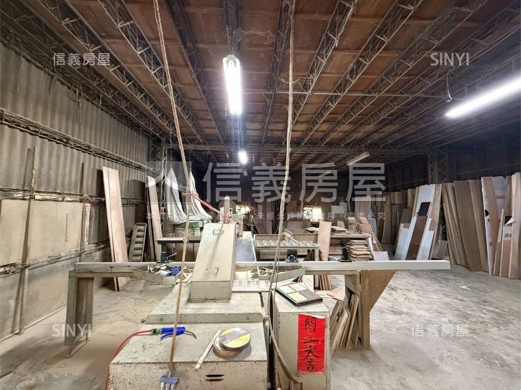 近熱鬧商圈土地－金地段房屋室內格局與周邊環境