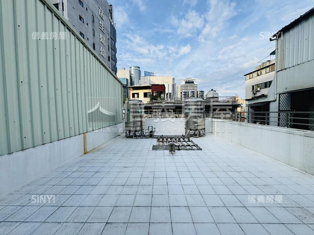 新板捷運投報兩房房屋室內格局與周邊環境
