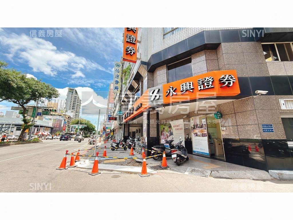 水湳中國醫大套房機上車位房屋室內格局與周邊環境