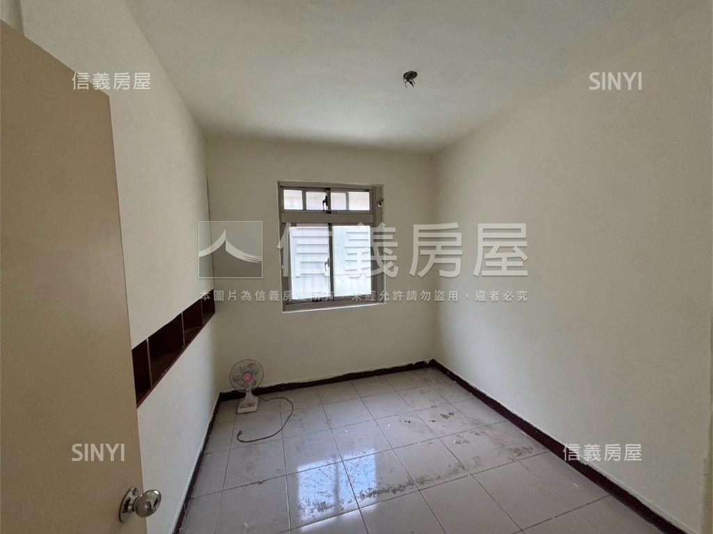 專約邊間２樓美寓房屋室內格局與周邊環境