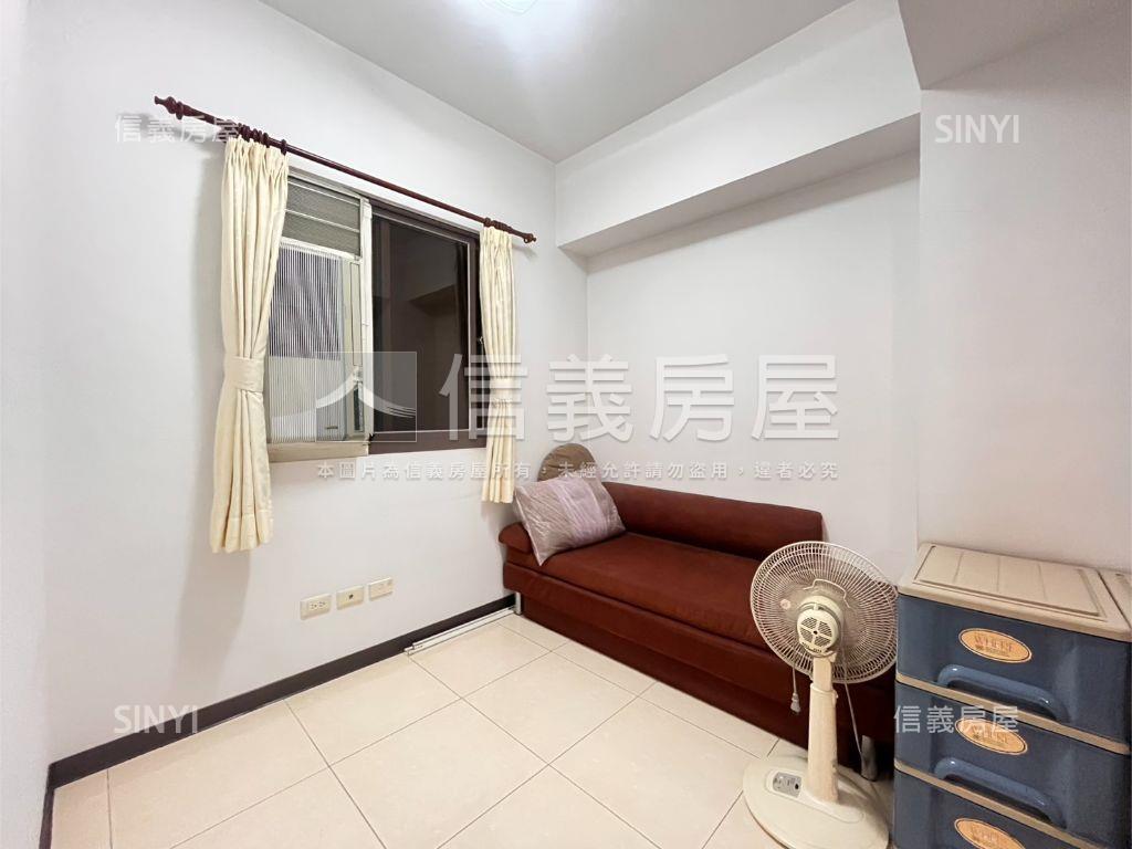 榮富歐洲肆房豪邸房屋室內格局與周邊環境